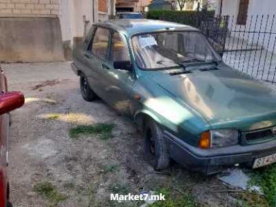 Продавам автомобил Dacia-1310
