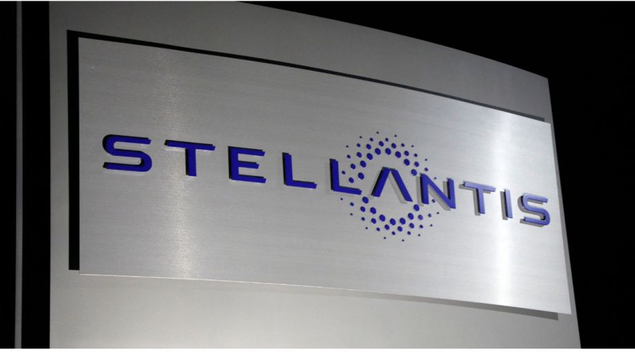 Stellantis logo Market7 oglasnik